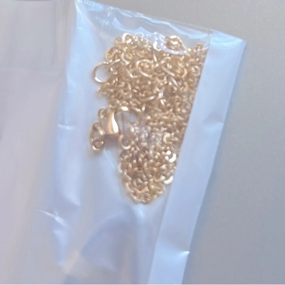NEW Gold-Plated Star Pendant Necklace in Rose Quartz w/ Gold Chain - Picture 7 of 7